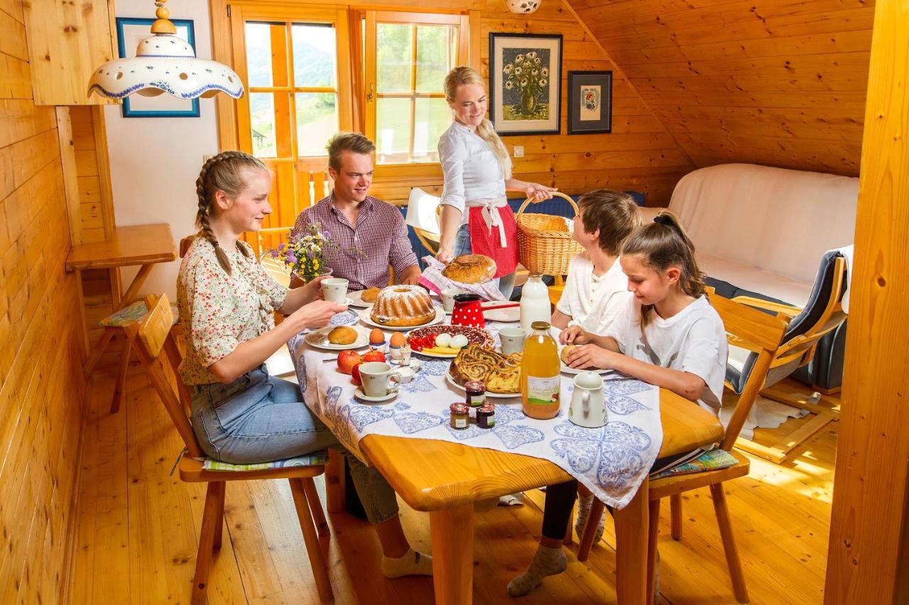 Farm Stay Pirc Ласко Экстерьер фото